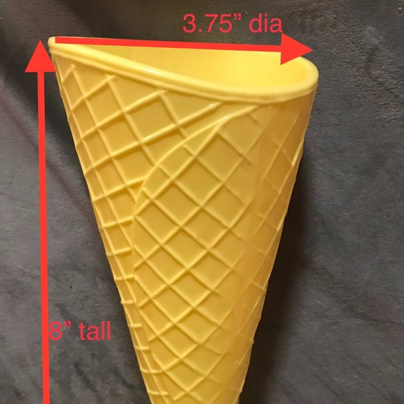 8" tall Waffle cone cup for ice cream, sundae, rootbeer float,.. - Picture 8 of 8